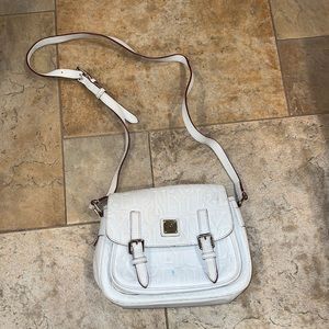 White Dooney and Bourke Crossover